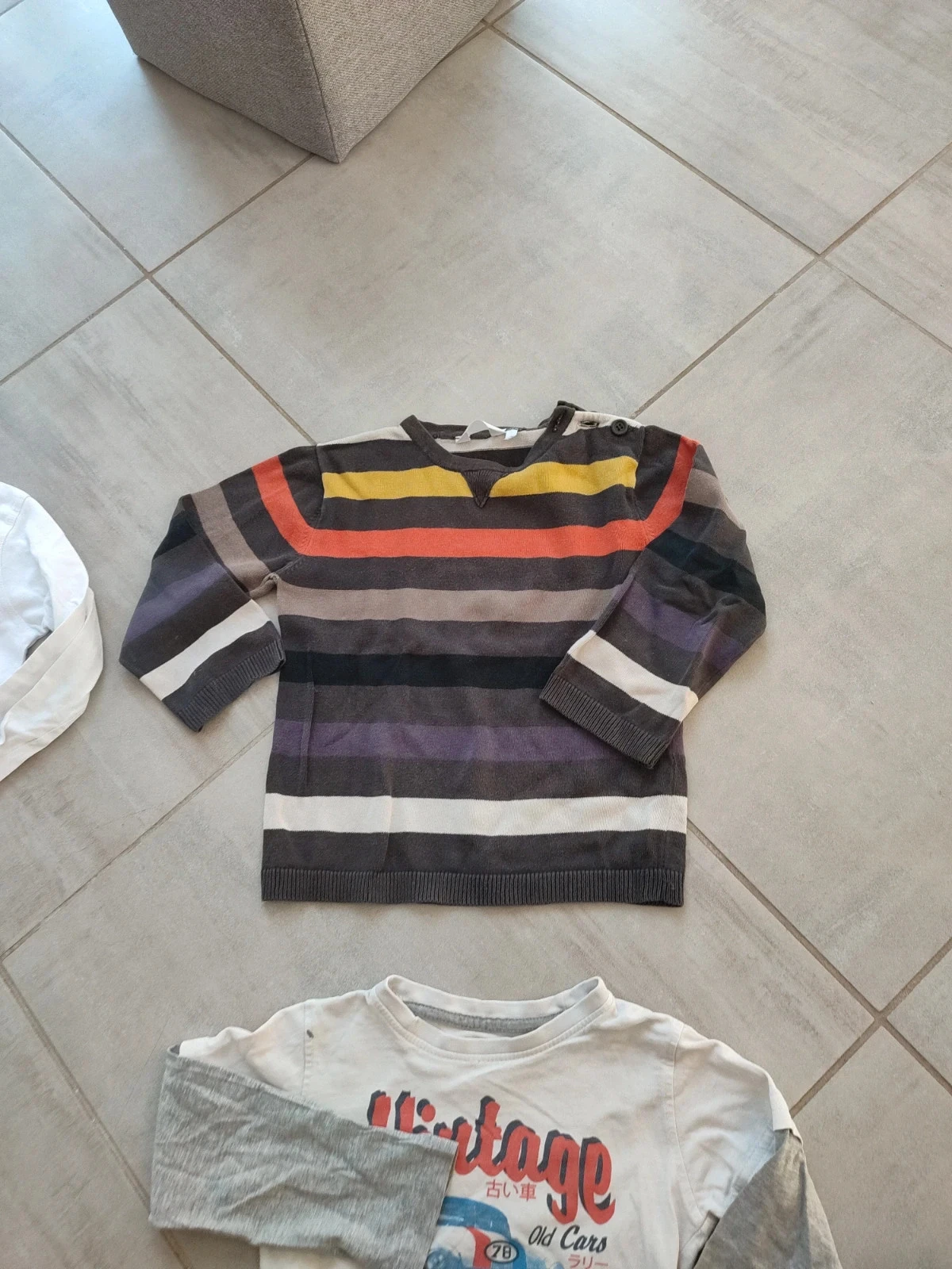 Lot de vêtements garçon 4 ans – photo 19